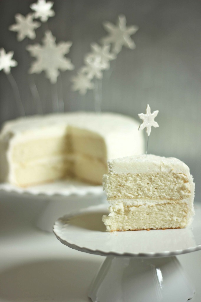 White Christmas Cake