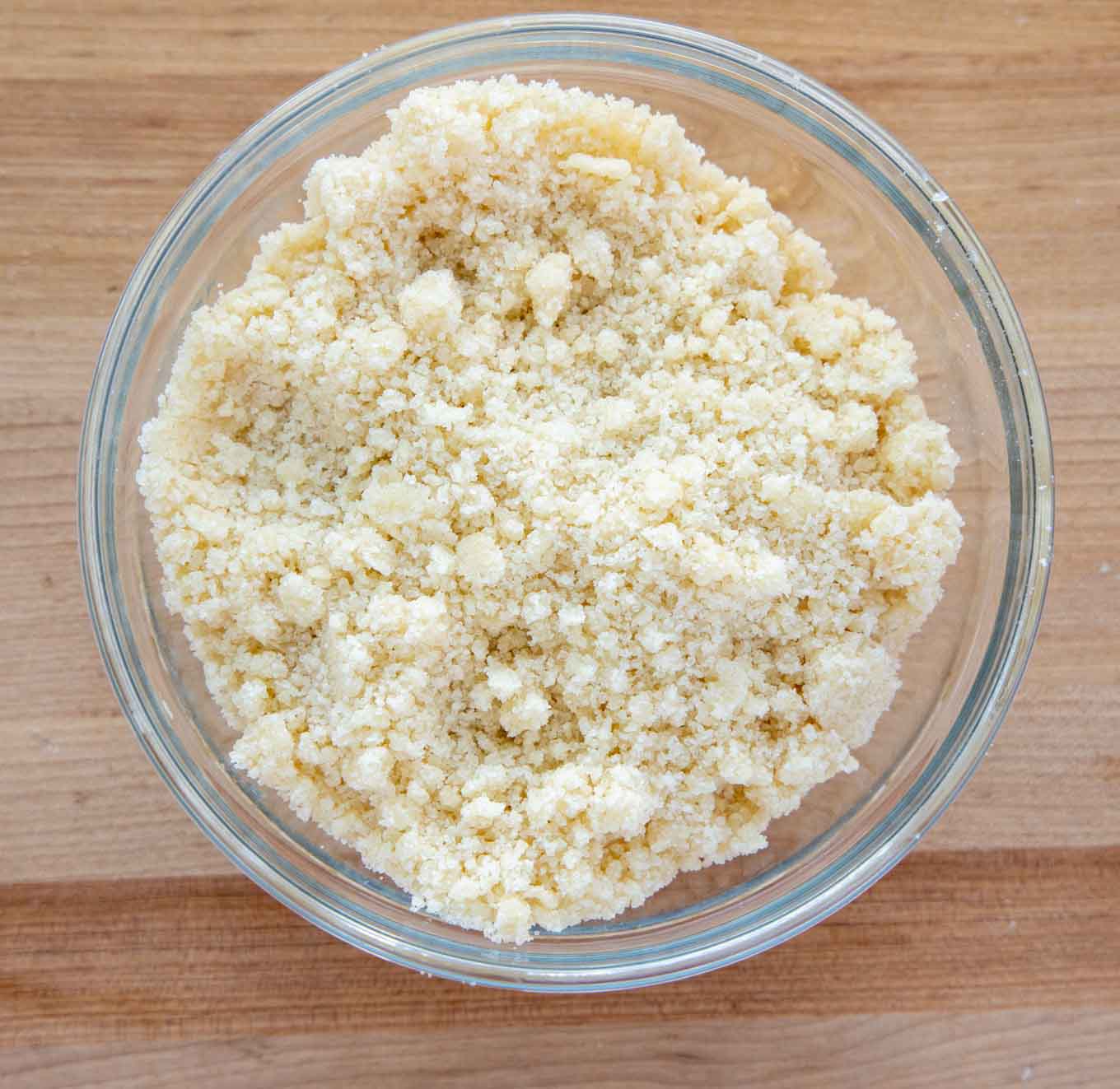 streusel topping in a glass bowl