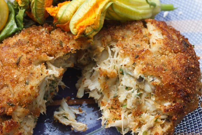 Jumbo Lump Crab Cakes (4)