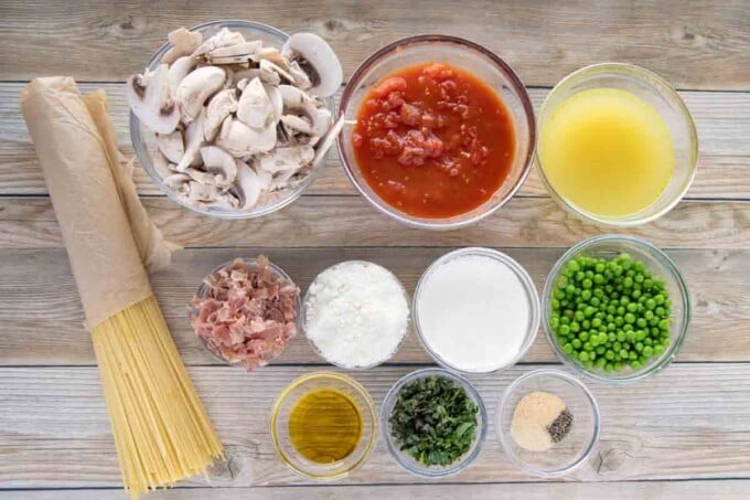 ingredients to make spaghetti D'angelo