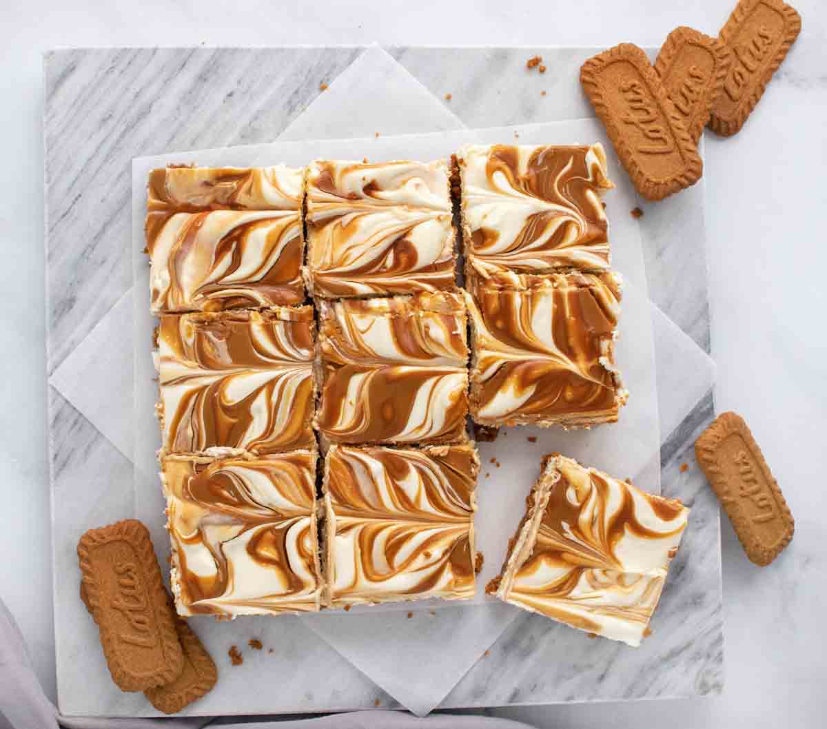  No-bake Biscoff Swirl Cheesecake bars: