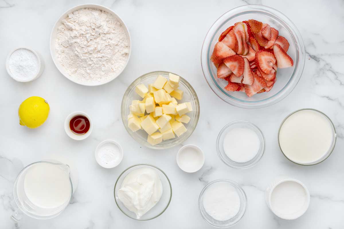 ingredients to make strawberry shortcake