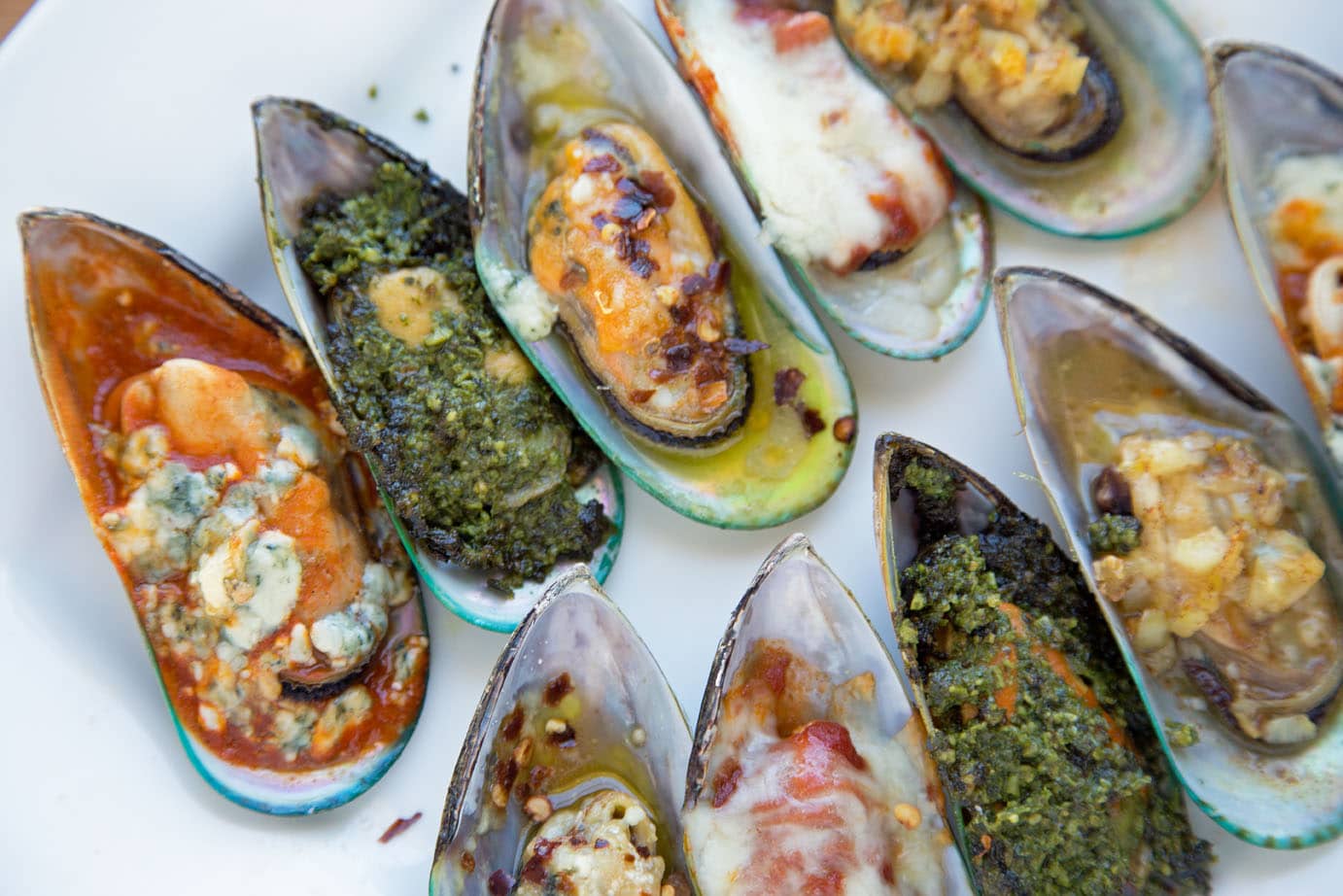 New Zealand Mussels Served 5 Ways Chef Dennis