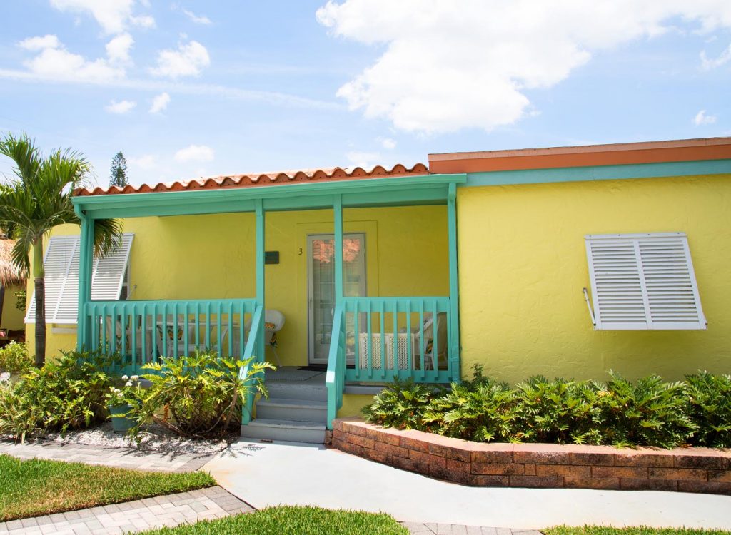 Island Paradise Cottages of Madeira Beach, Superior Small Lodging