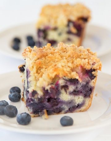 blueberry buckle with key lime syrup