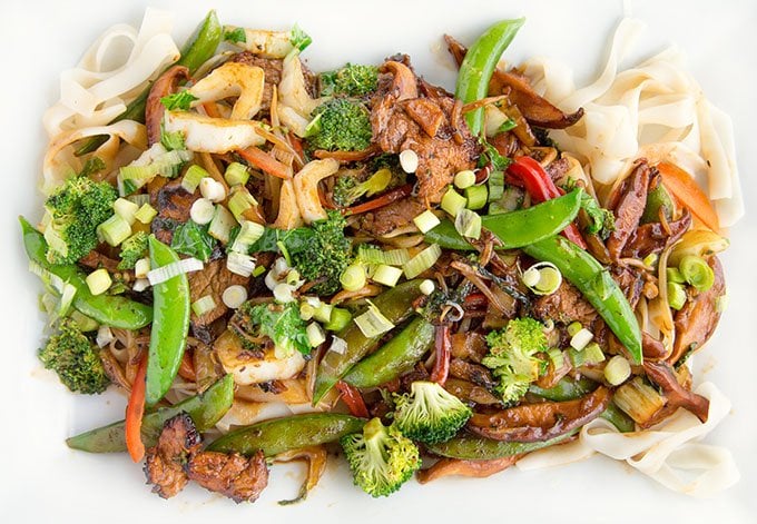 Stir-Fried Pork with Ho Fun Noodles-image