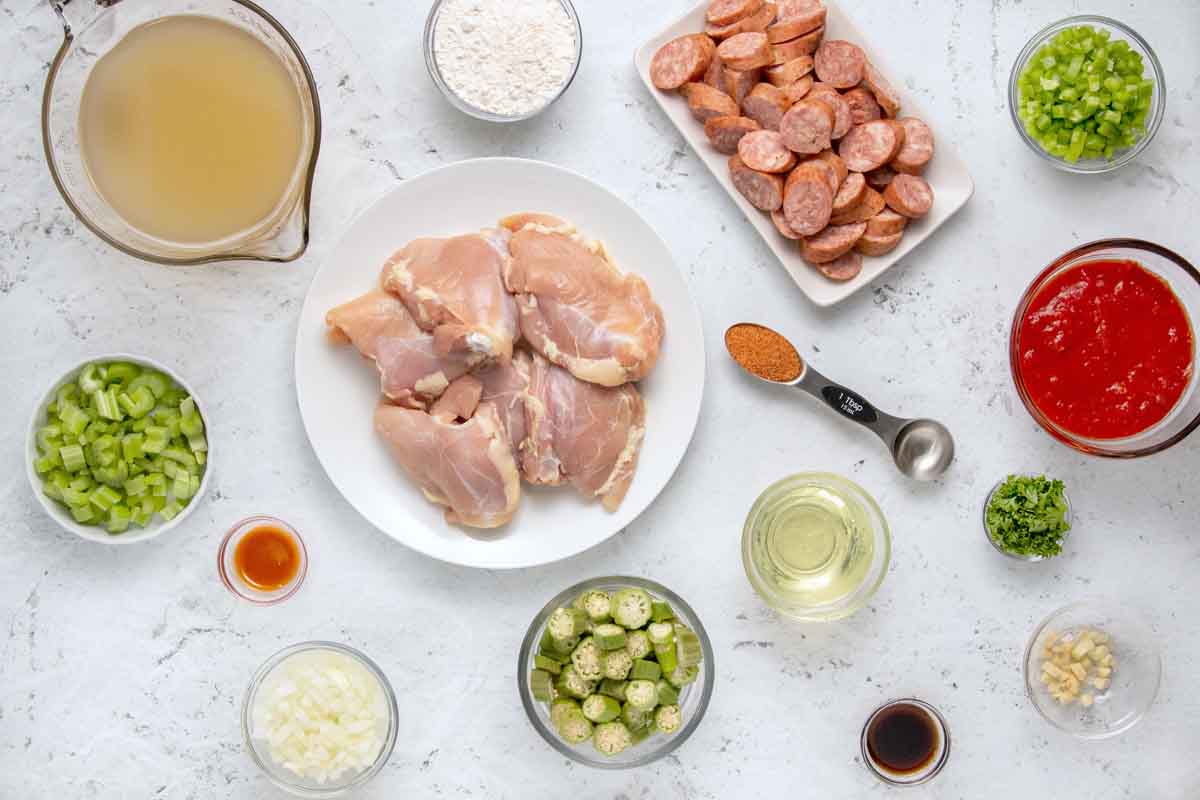 ingredients to make chicken gumbo