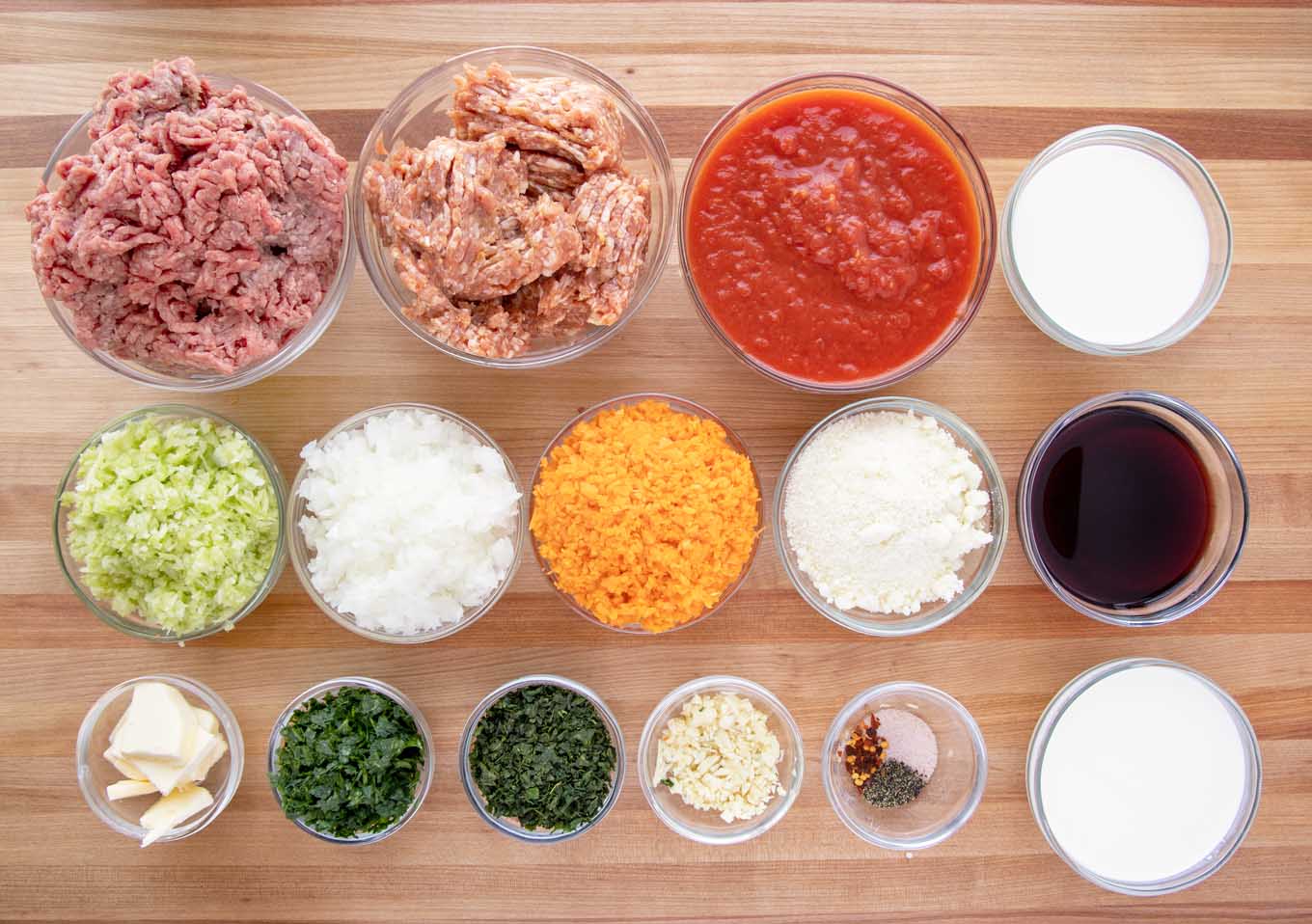 Ingredients required to make the recipe.