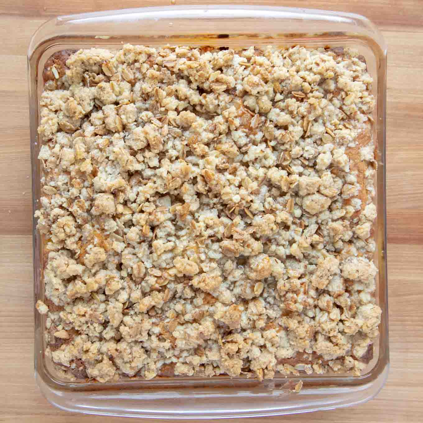 baked peach buckle with a nicely browned streusel topping 