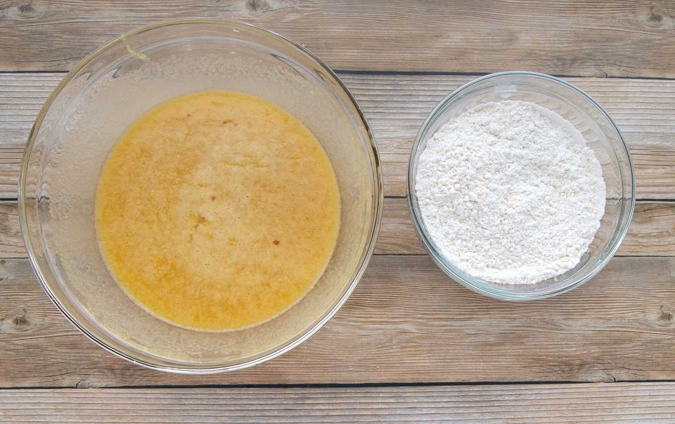 bowl of egg mixture and bowl of flour mixture