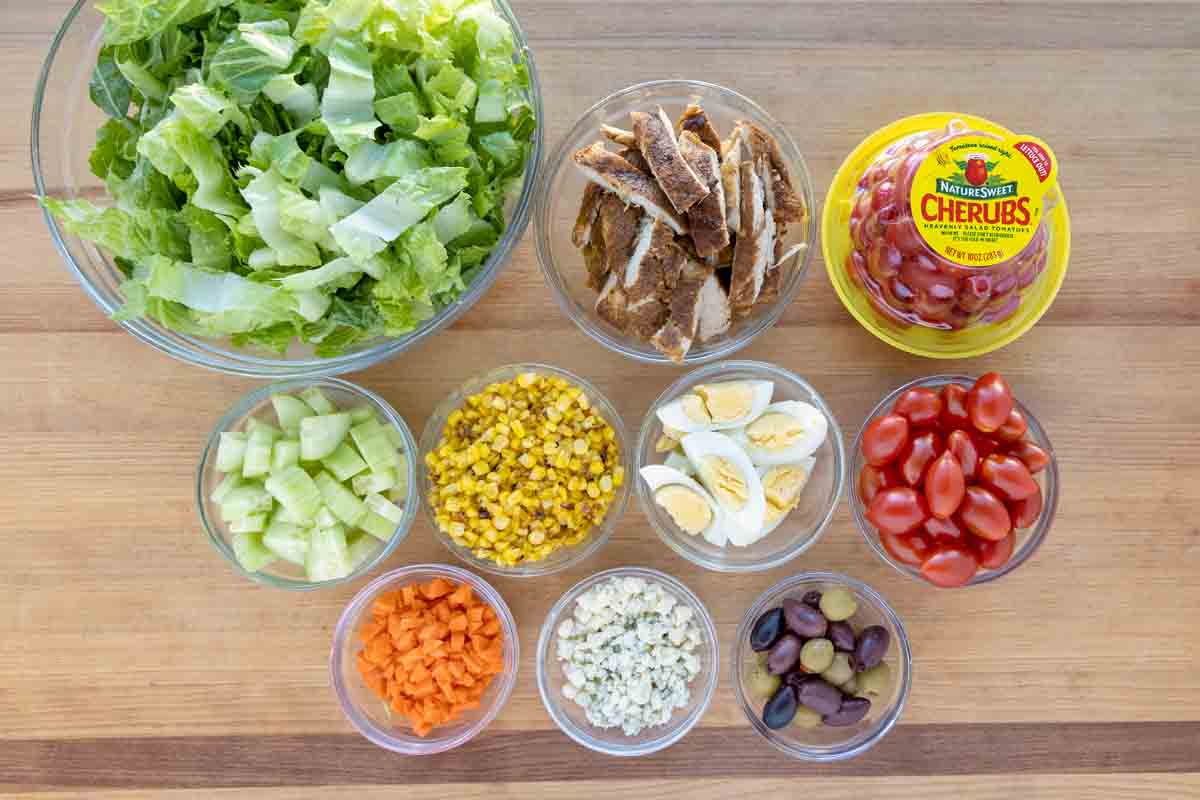 ingredients to make a blackened chicken salad