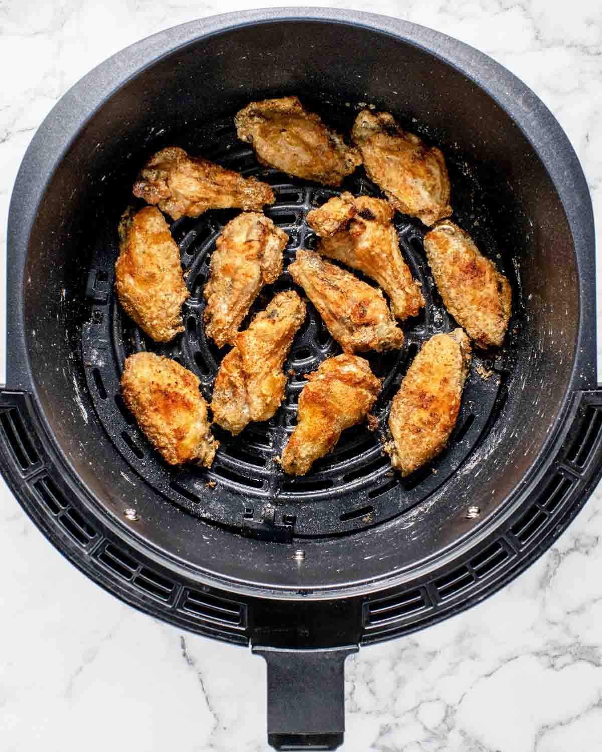 cooked wings in air fryer