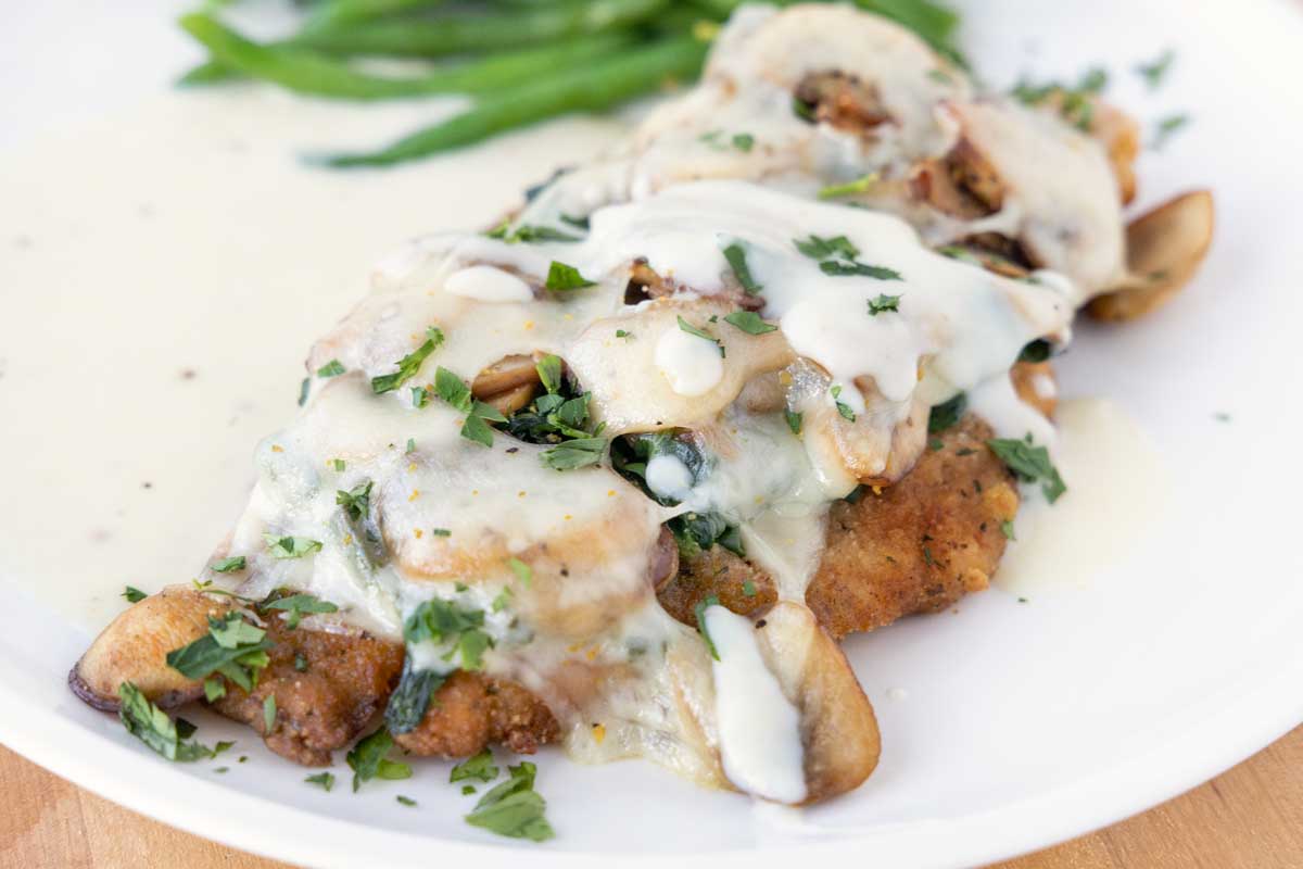 chicken florentine on a white plate