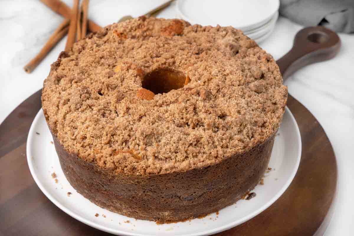 whole coffee cake on a white platter