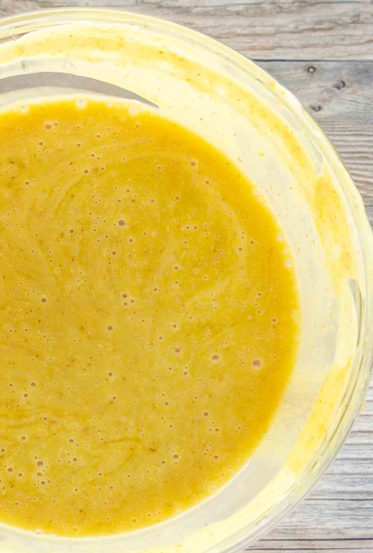 honey mustard sauce in a glass bowl
