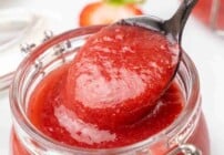 Pinterest image for strawberry coulis.