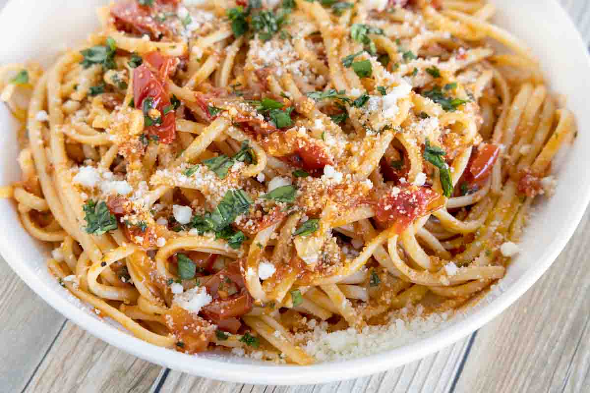 Pasta Napoletana in a white bowl.