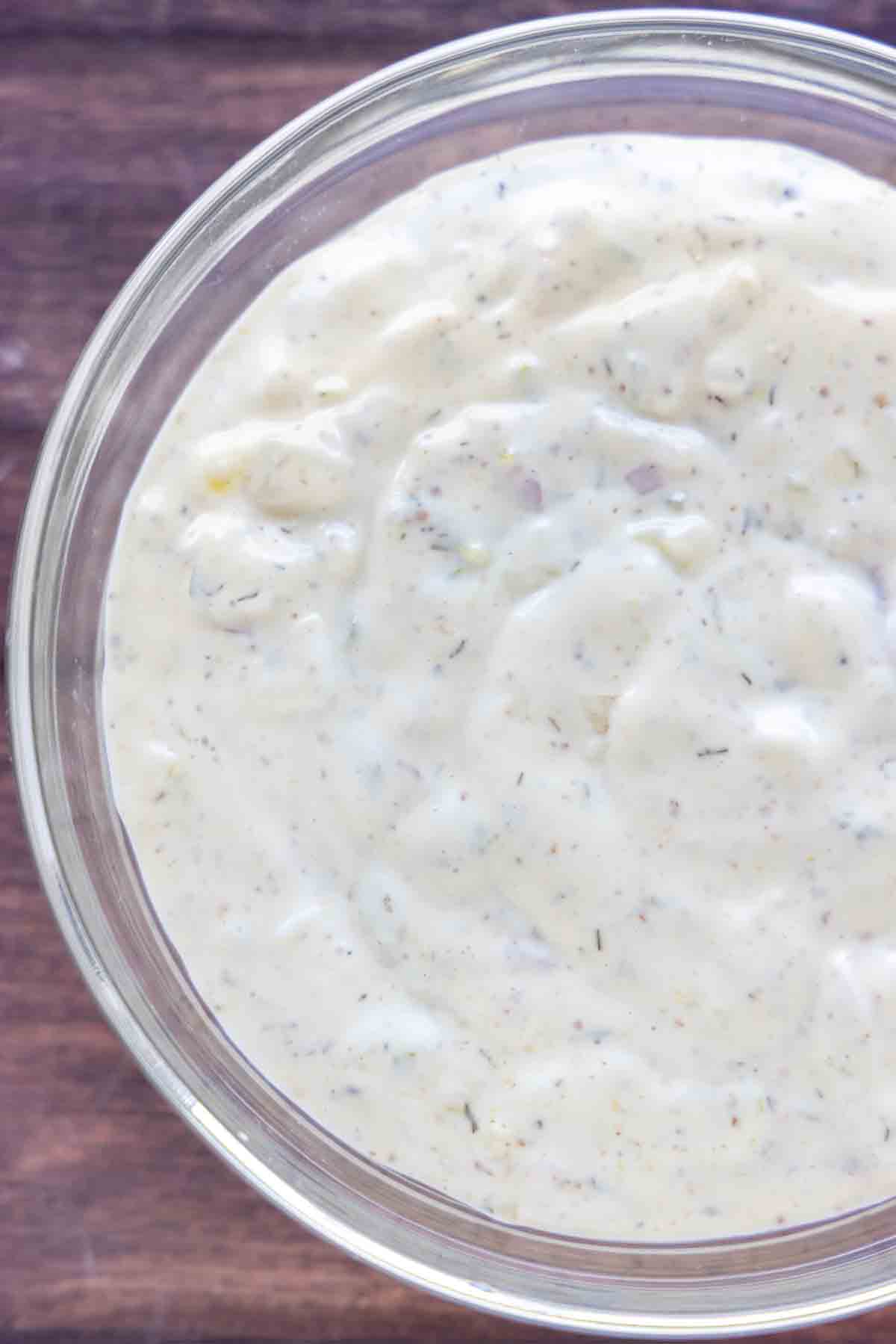 tartar sauce in glass bowl.