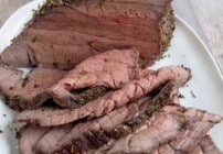 Pinterest image for top round roast.
