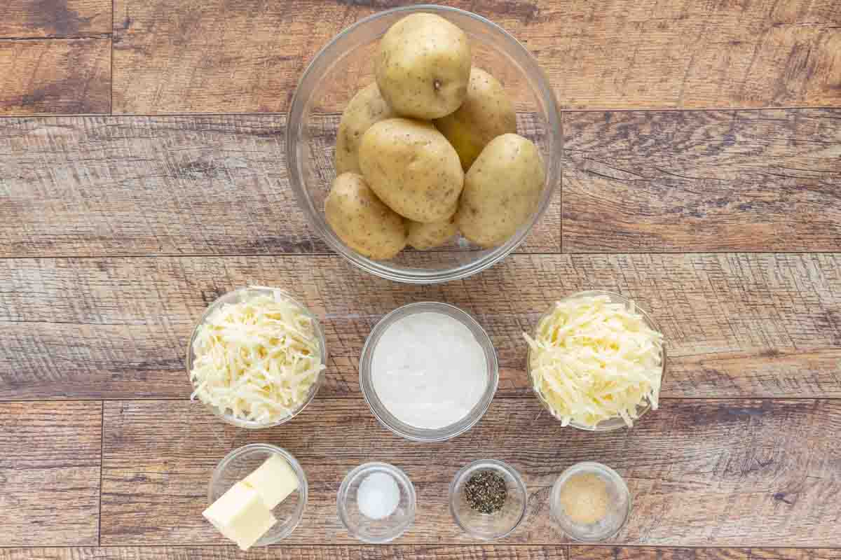Ingredients to make the recipe.