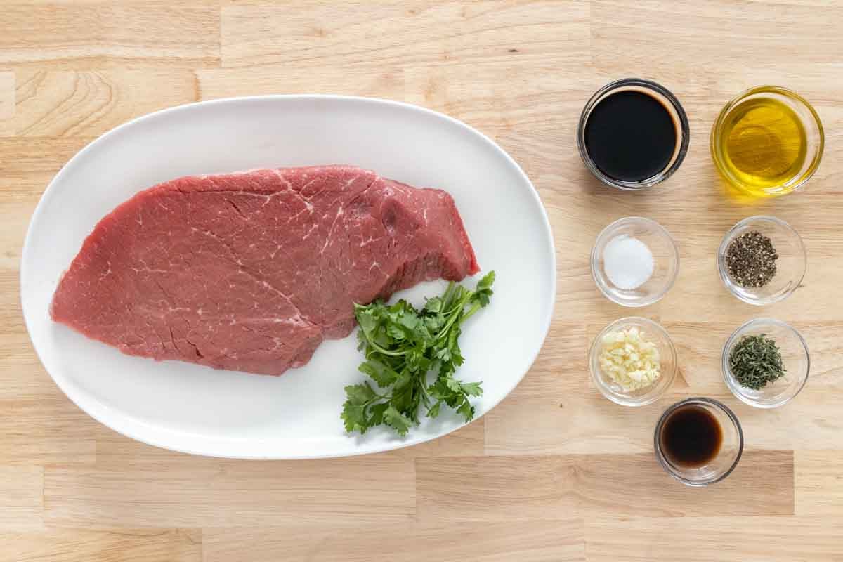 Ingredients to make the recipe.