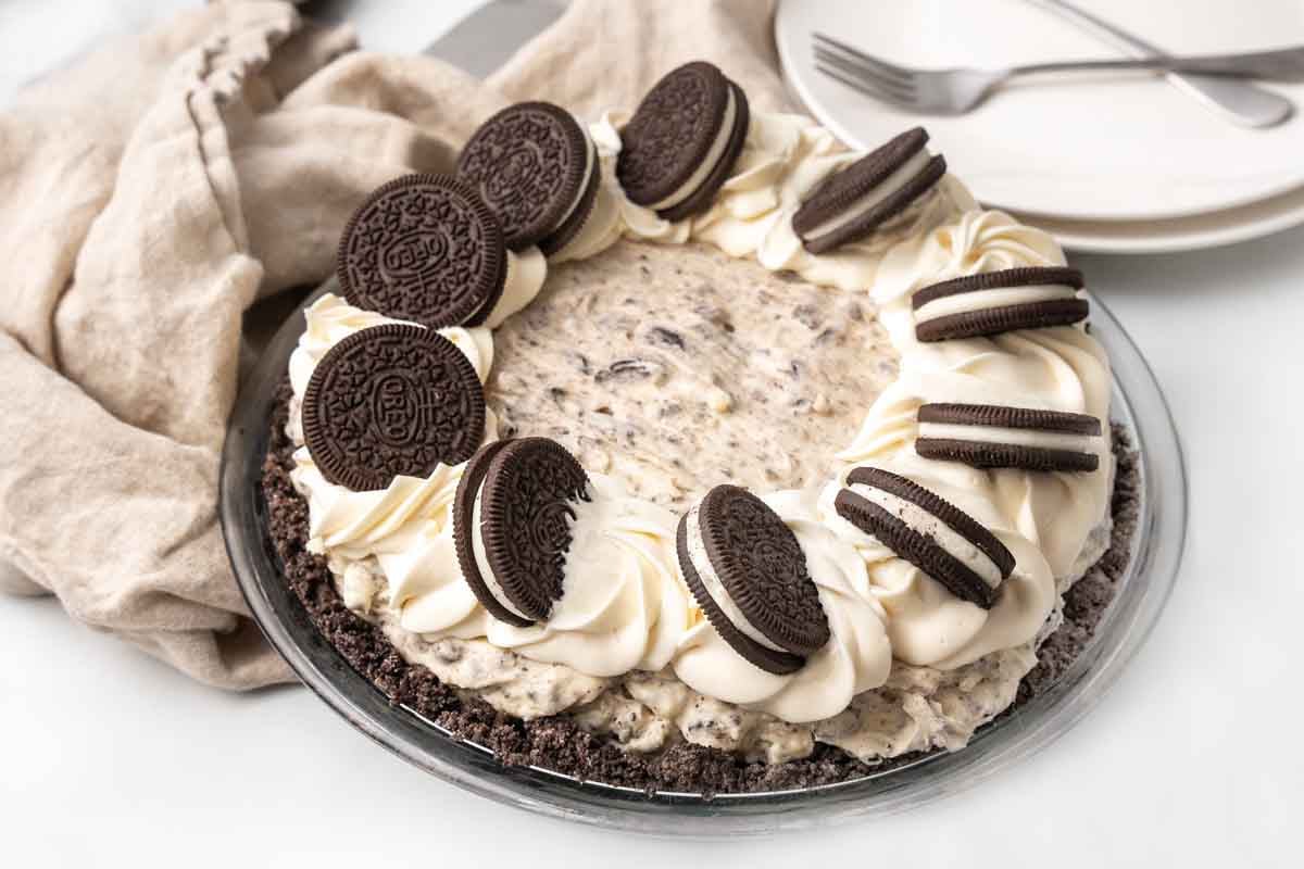 Whole oreo pie.