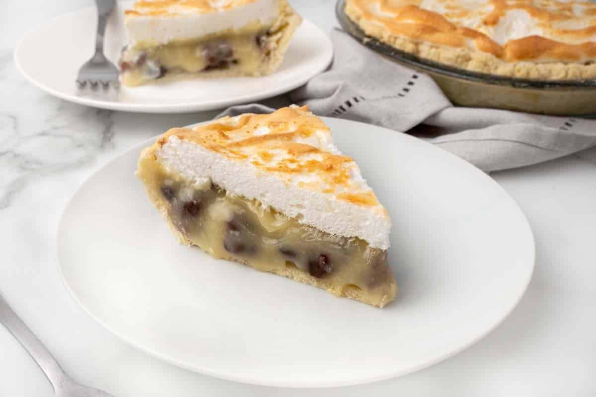 Sour Cream Raisin Pie