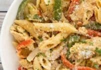 Pinterest image for chicken fajita pasta.